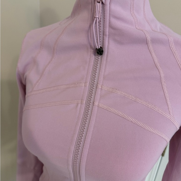 Women’s Lululemon Mauve Full-Zip Athletic Define Jacket - Size 4 - Like New - Picture 3 of 6